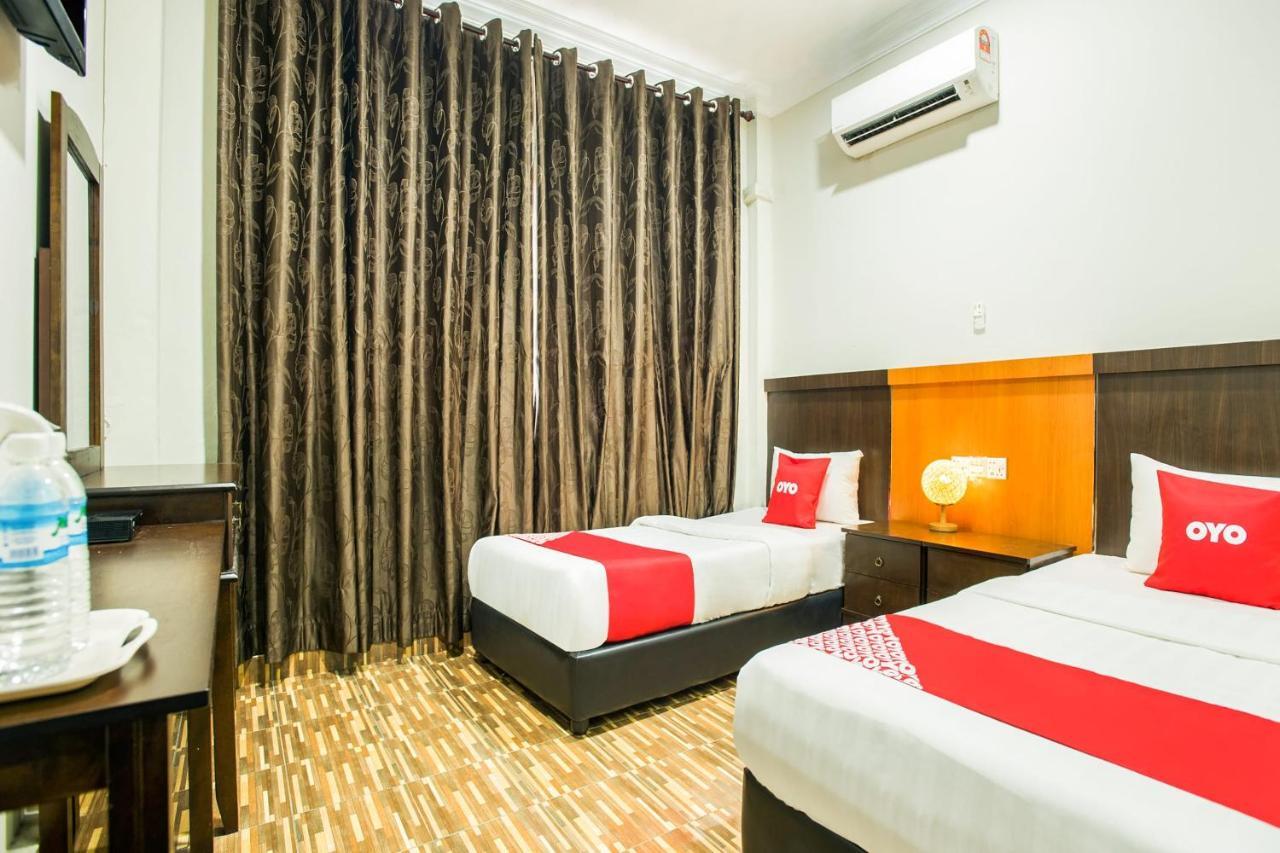 Oyo 89712 Grand Inn Семпорна Экстерьер фото